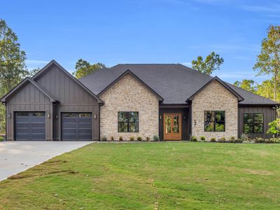 537 E Airport Rd, Greer, SC, 29651