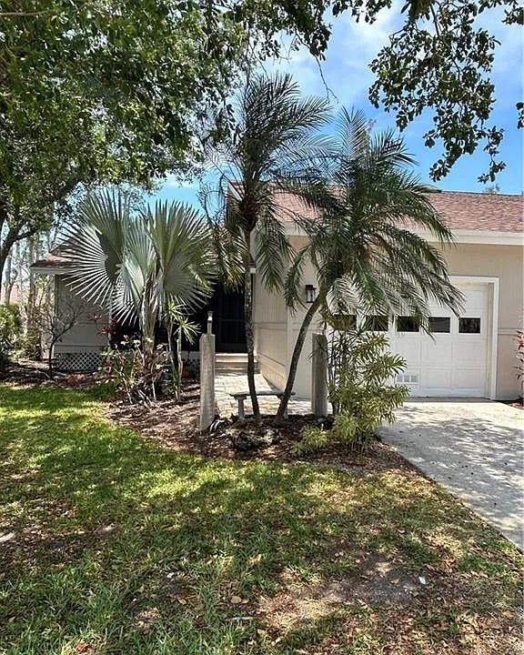 17745 Grande Bayou Ct