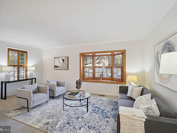 3rd image of 2767 Carter Farm Ct