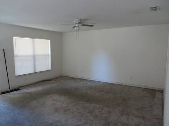 4th image of 2851 Fairfield Ave S