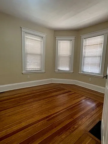 24 Harlem St #1 — Photo 10