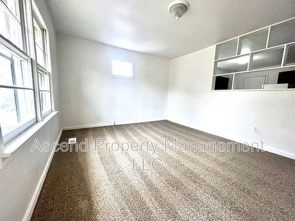 4th image of 623 Belle Vista Ave