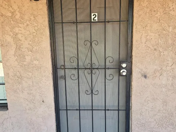 2444 E Danbury Rd, Phoenix, AZ