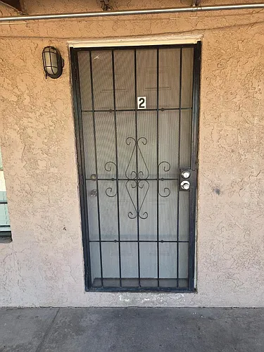 2444 E Danbury Rd #2 Photo 1