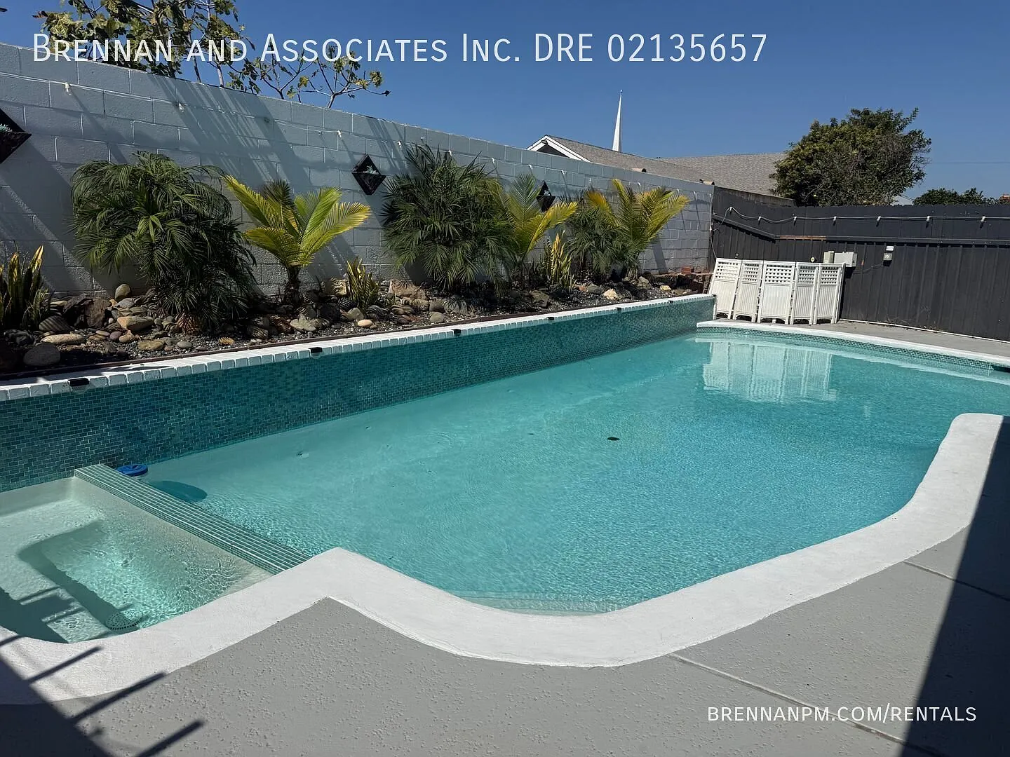 Updated 4BR/2BA Chula Vista Home with Pool, A/C & 4-Car Garage — Photo 3