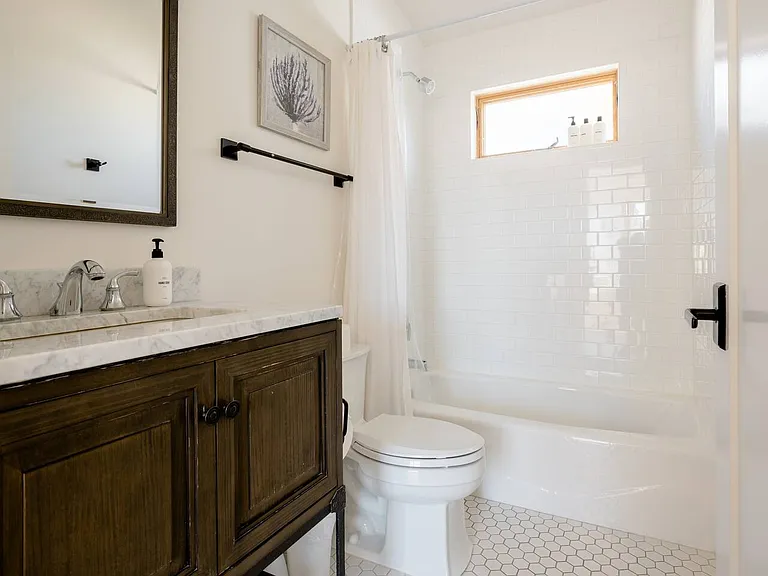 1141 E Cliff Dr #A — Photo 11