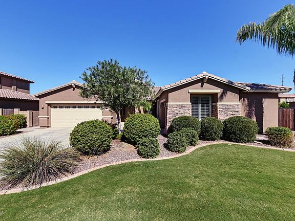 2652-East-Zion-Way-12