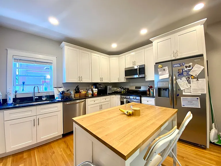 1433 Cambridge St #3A — Photo 1