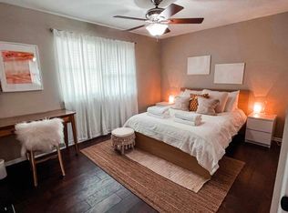 2405 Chapel Hill Rd, Columbia, MO 65203