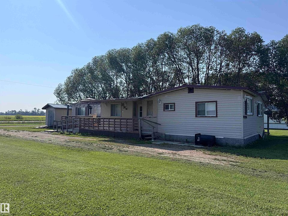 1st image of 4727 49a St