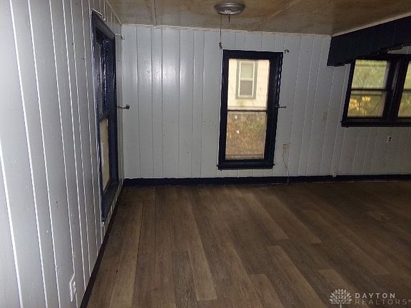 5th image of 5699 Philadelphia Dr
