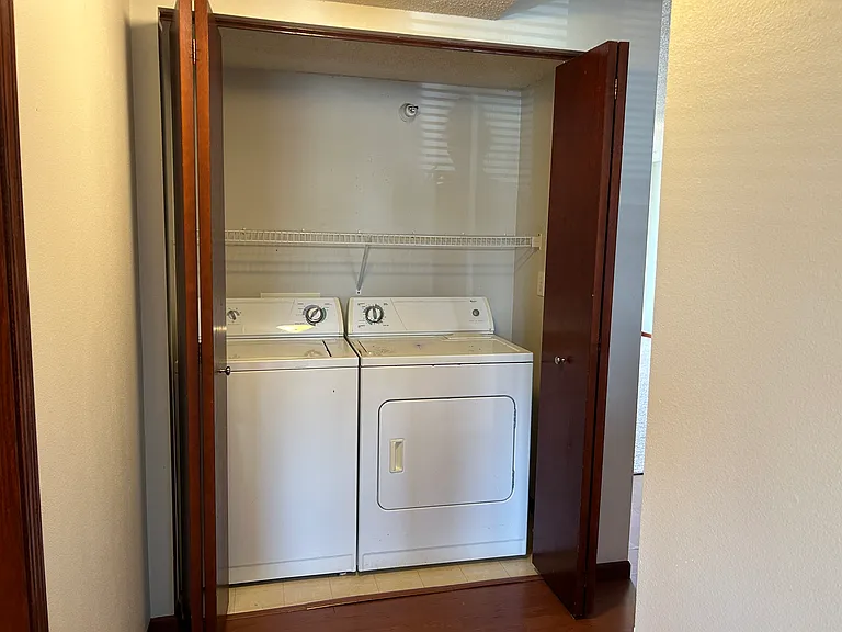 1780 N Jones Blvd #3 — Photo 11