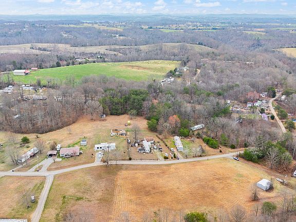 2nd image of 268 Oak Rd