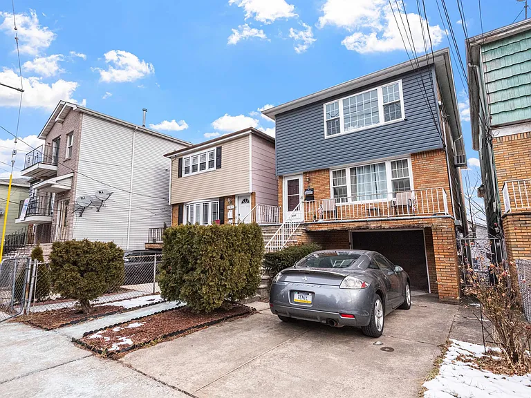 290 Randolph Ave #2 — Photo 17