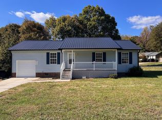 2719 Westgate Dr, High Point, NC 27265