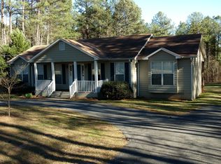 685 New Hutchinson Mill Rd, Lagrange, GA 30240