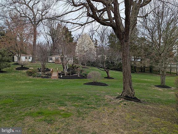 4th image of 3729 Abingdon Beach Rd
