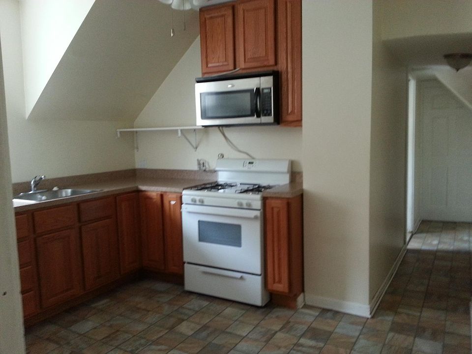 1st image of 3600 W Cortland St #3
