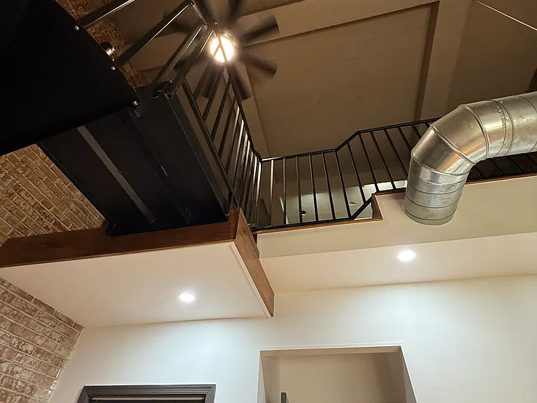 18 Catherine St #103 — Photo 17