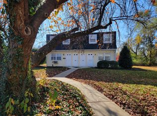 2112 Stone Mill Rd APT 6, Lancaster, PA 17603