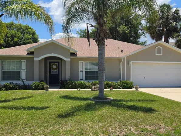 22 Porpoise Ln, Palm Coast, FL 32164