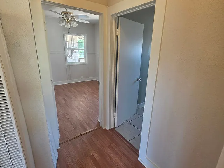 1223 Colusa St — Photo 10