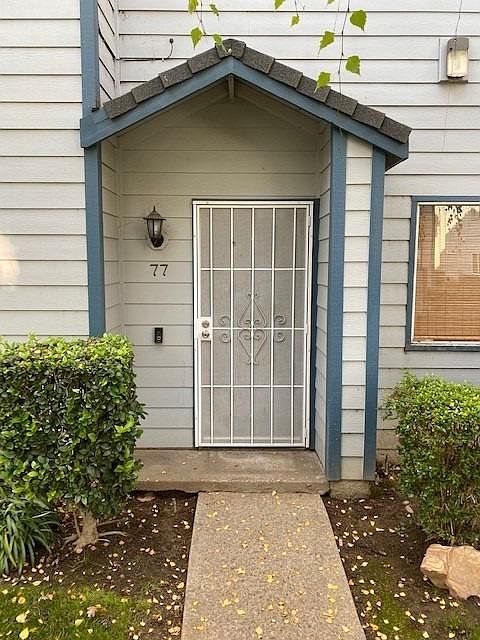 1st image of 445 Almond Dr APT 77