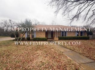 1103 Scarlet Oaks Cir, Ennis, TX 75119