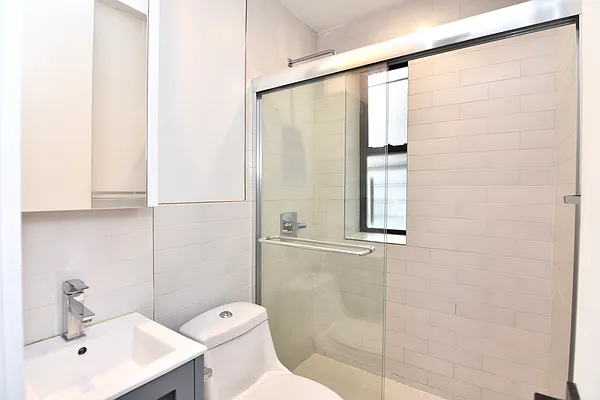 Rented by Bohemia Realty Group | media 11