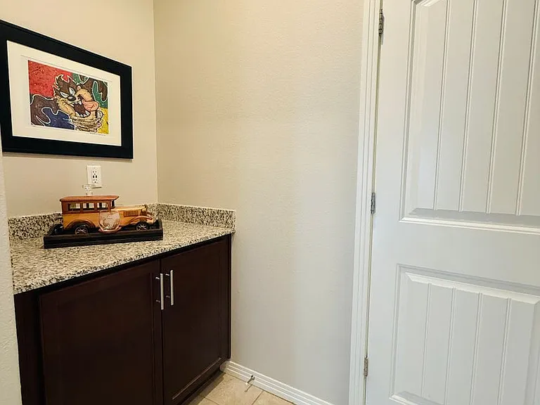 3041 Savella Ave — Photo 10