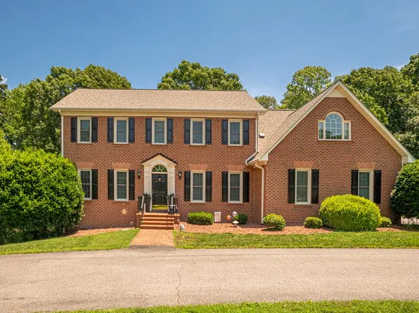 1092 Brook Run, Halifax, VA 24558