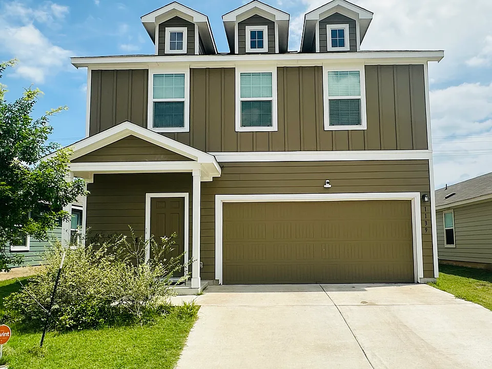 1139 Catfish Ln