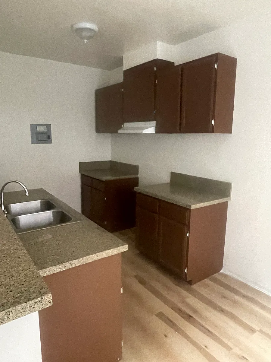 Building Photo - 608 N Soto St #106