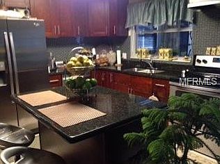 5th image of 1311 Oxford Ct