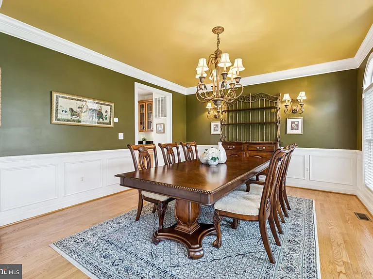 26368 Strathaven Ct — Photo 6