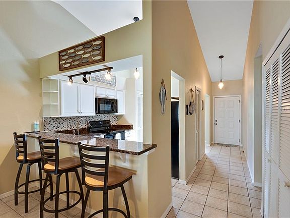 5th image of 9 Tennessee Ave #9