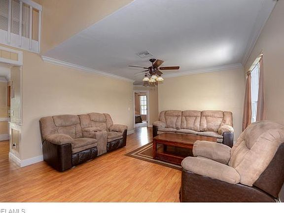 4th image of 1813 NW 20th Pl
