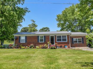 227 George Akins Rd, Westmoreland, TN 37186
