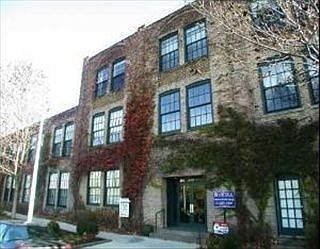 1st image of 5235 N Ravenswood Ave APT 19