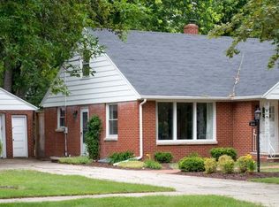 631 N Erie St, De Pere, WI 54115