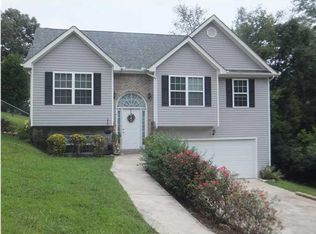 61 Cone Ln, Chickamauga, GA 30707