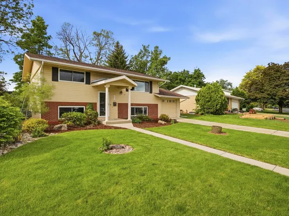 605 Princeton Rd, Fort Collins, CO 80525