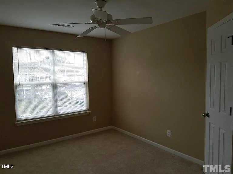 8 Rockwall Garden Way — Photo 8