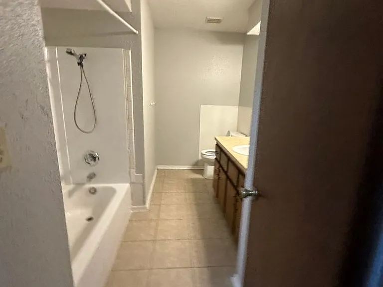 537 Franklin St — Photo 6