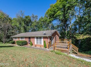 214 Woodland Dr, Kingston, TN 37763