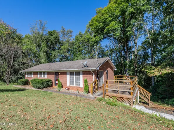 214 Woodland Dr, Kingston, TN 37763