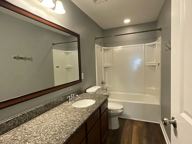 109 Redrock Ct — Photo 28