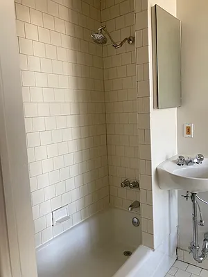 Rented by Garfield Realty  | media 5