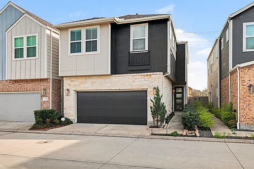 10011 Brickhouse Dr Photo 1