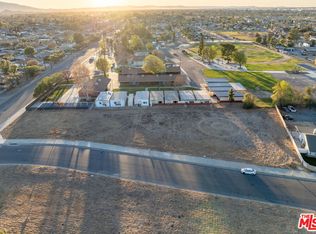 9435 Jurupa Rd, Riverside, CA 92509